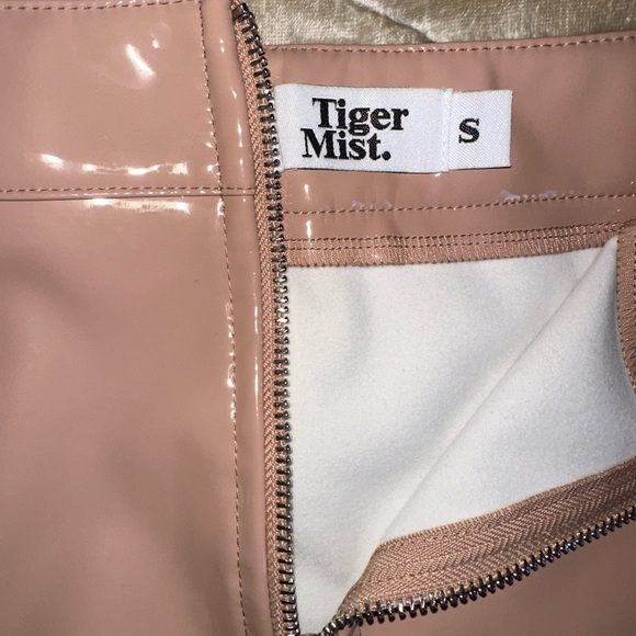 Tiger Mist Tash Nude Skirt Size Small - Picture 3 of 3